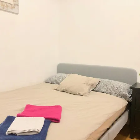 Eixample - Pova Apartment Barcelona